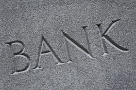 Завершено расследование краха литовского банка