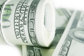 Аналитики снижают прогнозы доллара из-за опасений по лимиту госдолга США