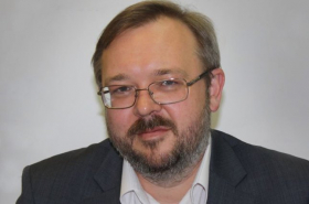 Отношение к институтам госвласти в Украине находится на грани "социологического SOS" – эксперт