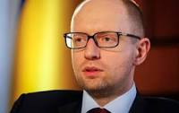 Отставка действующего Кабмина Украины недопустима за год до выборов, заявляет Яценюк
