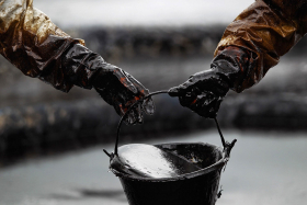 Американские сланцевые компании могут обанкротиться в результате ценовой войны на нефтяном рынке