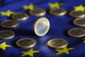 Ведущие экономисты ухудшили прогнозы экономического роста в еврозоне