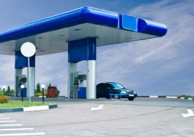 Продажи бензина на АЗС Украины в июне снизились на 20,9%, дизтоплива - на 11% - Госстат